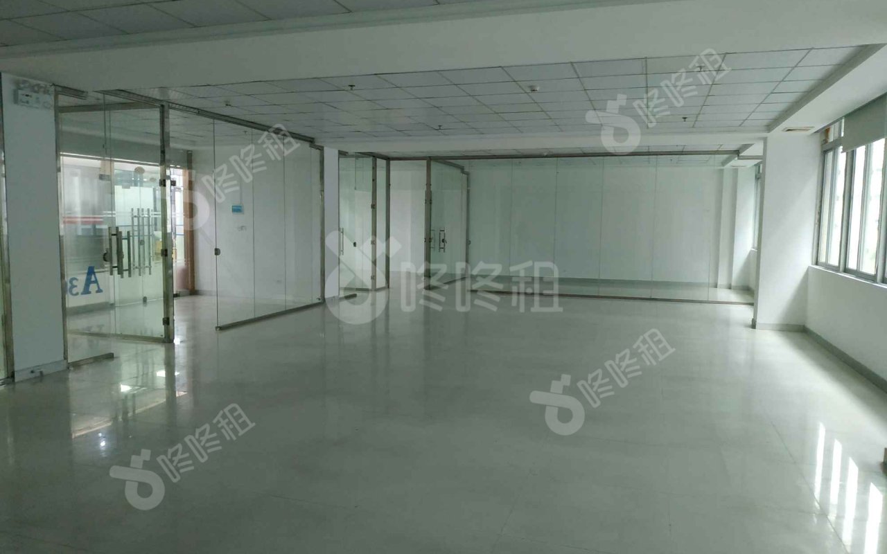 港之龙商务中心_440平_简装_未分类