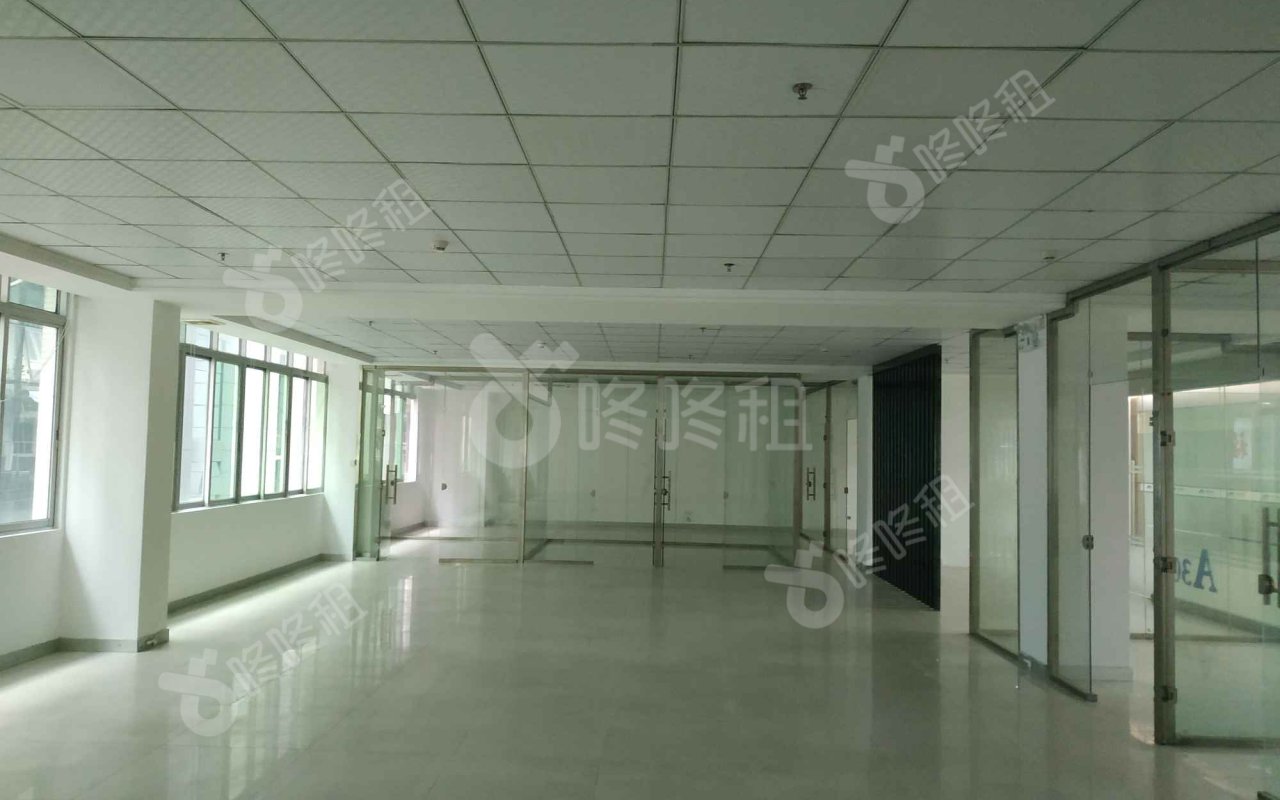 港之龙商务中心_440平_简装_未分类