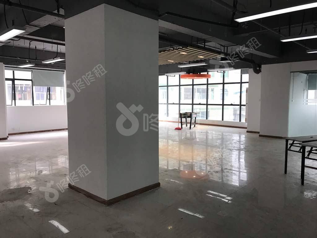 油松科技大厦_209平_简装_未分类