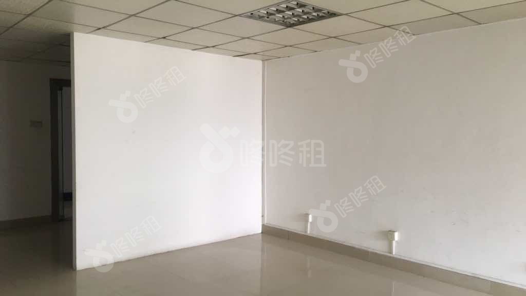 蓝坤大厦_70平_精装_未分类