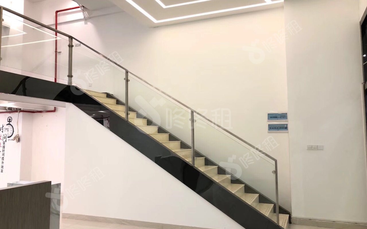 卫东龙商务大厦_168平_精装_未分类