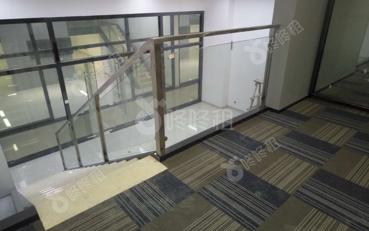 卫东龙商务大厦_365平_精装_未分类