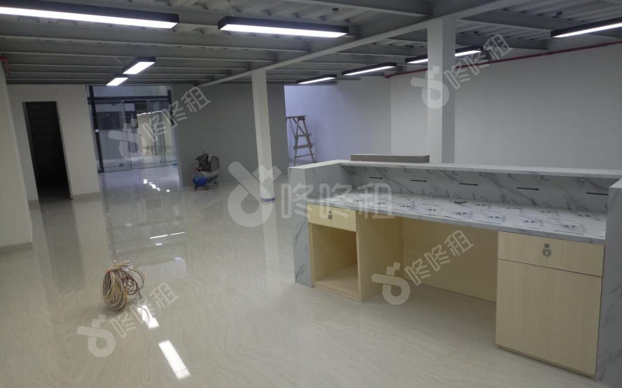 卫东龙商务大厦_365平_精装_未分类