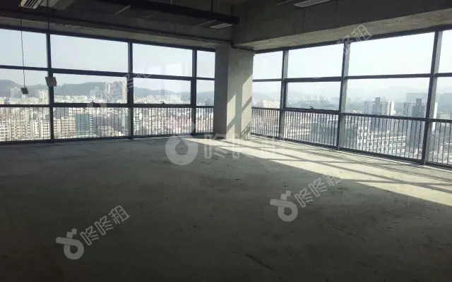 花样年龙年广场_450平米_简装_办公室房源出租