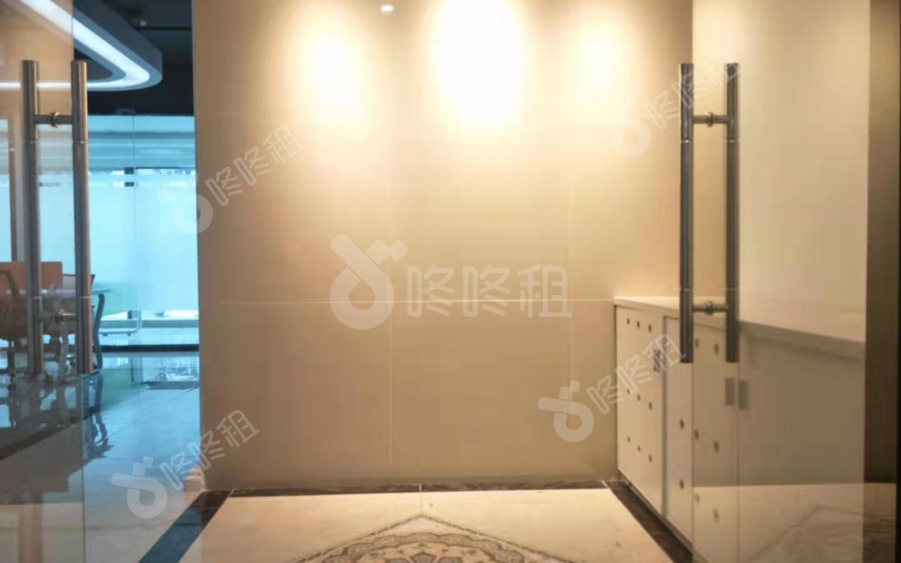 中执时代广场（粤商中心）_168平_精装_未分类