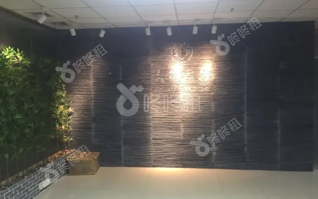 振华时代广场_310平米_精装_办公室房源出租