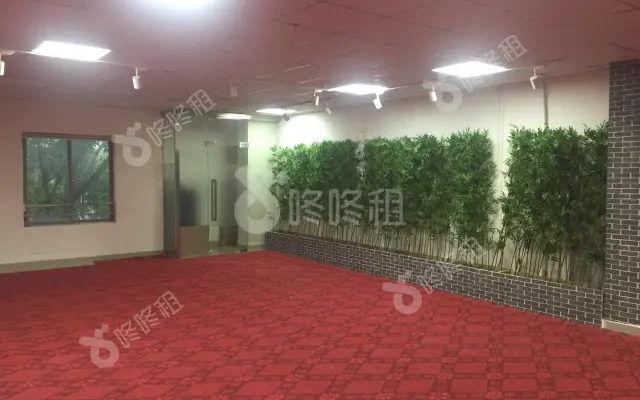 振华时代广场_310平_精装_办公室房源出租