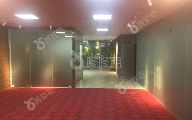 振华时代广场_310平_精装_办公室房源出租