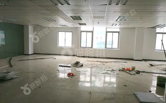 振华时代广场_320平米_简装_办公室房源出租