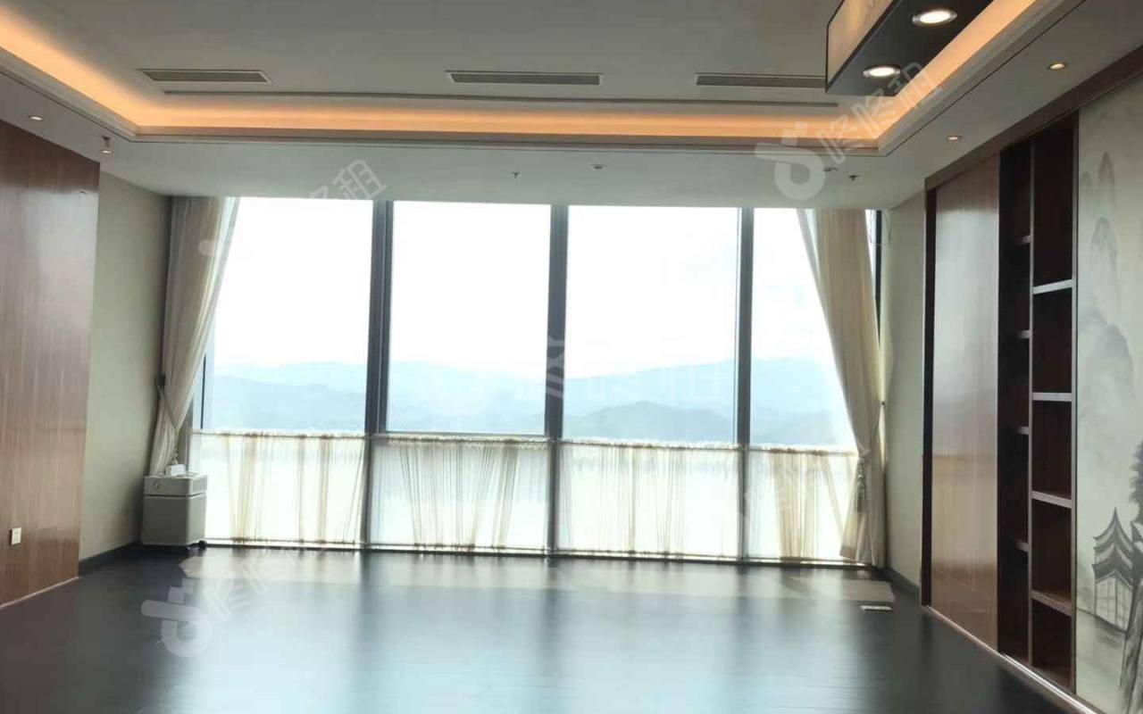 海岸中心_126平_精装_未分类