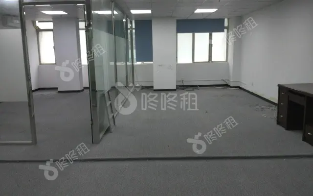 天吉大厦_200平_办公室房源出租