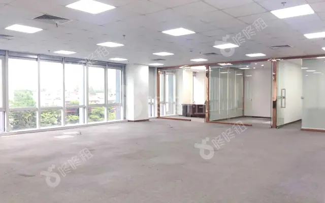 中央西谷_689.5平_精装_办公室房源出租