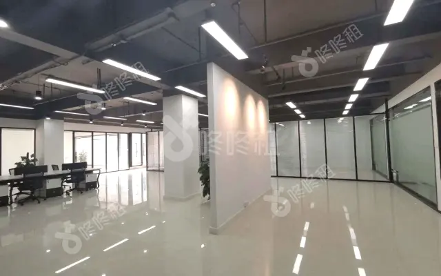 明亮科技园_226平米_简装_办公室房源出租