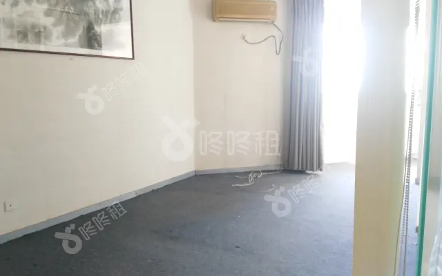 彩虹大厦_128平_精装_办公室房源出租