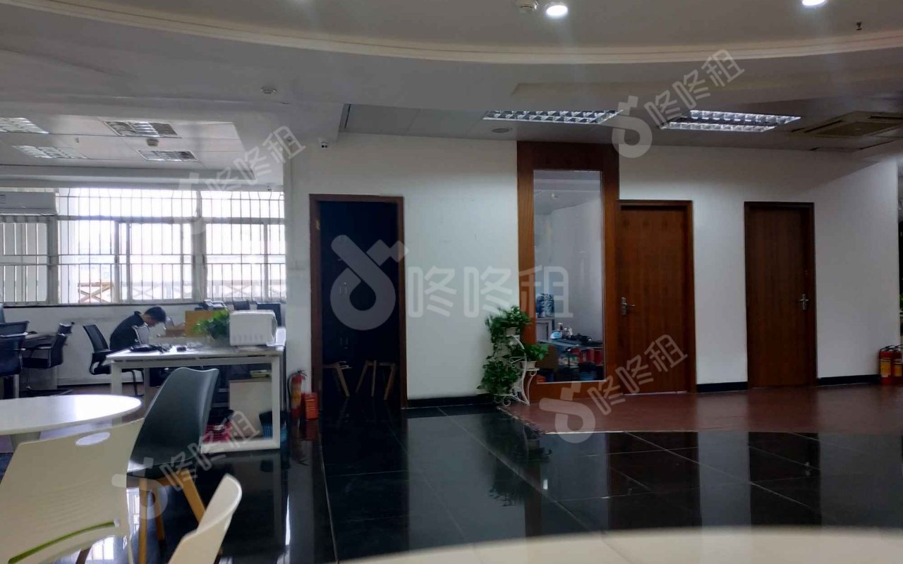 国际科技大厦_1267平_精装_未分类