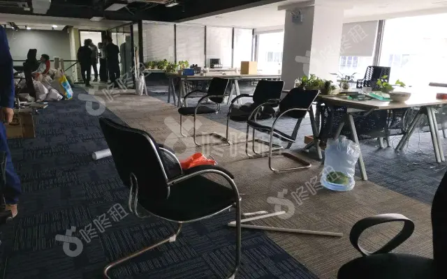 花样年福年广场_400平_精装_办公室房源出租