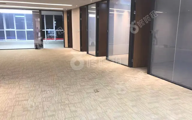 华安保险总部大厦_1689平_精装_办公室房源出租