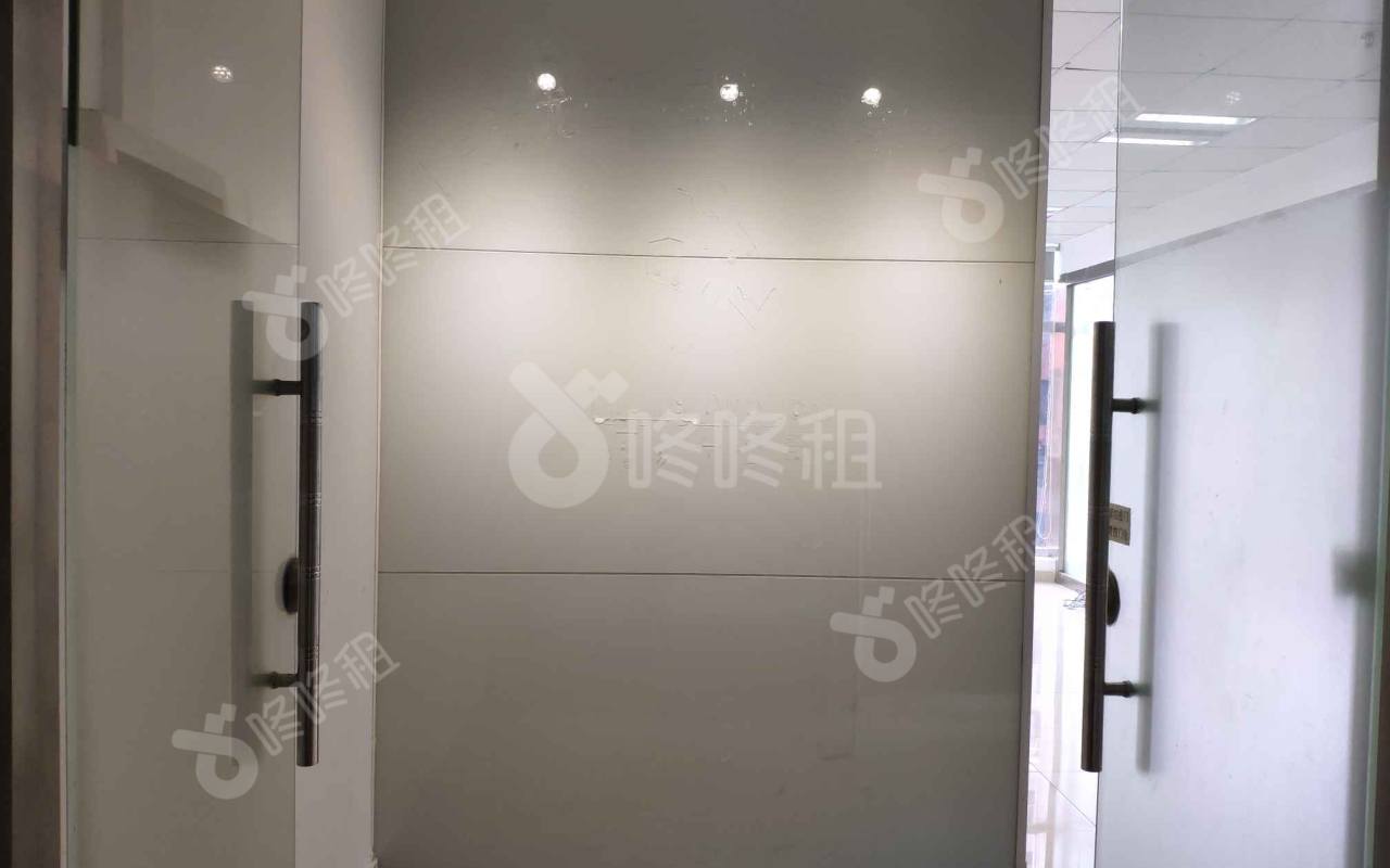 皇城广场_106平_精装_未分类
