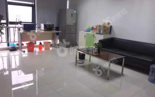 汇潮科技大厦_261平_简装_办公室房源出租