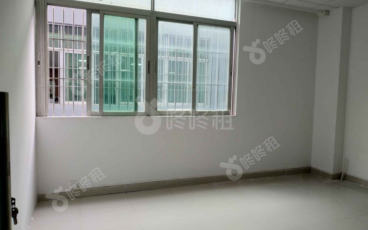 名优工业产品展示采购中心_142平_简装_未分类