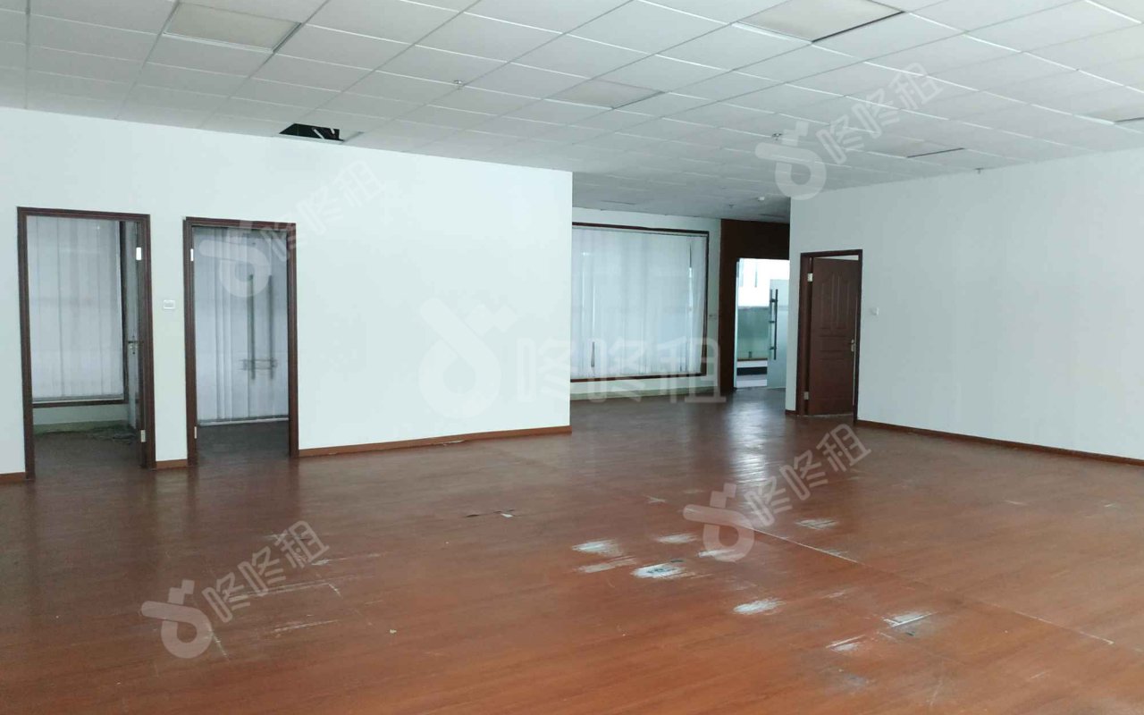 名优工业产品展示采购中心_277平_简装_未分类