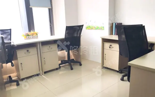 创客空间(濠盛商务中心)_独立4人间_办公室图片