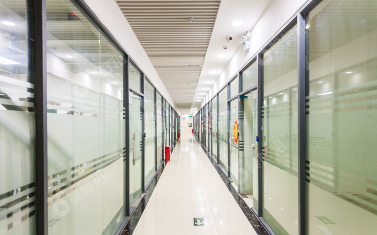 红湾商务中心_楼盘外观图