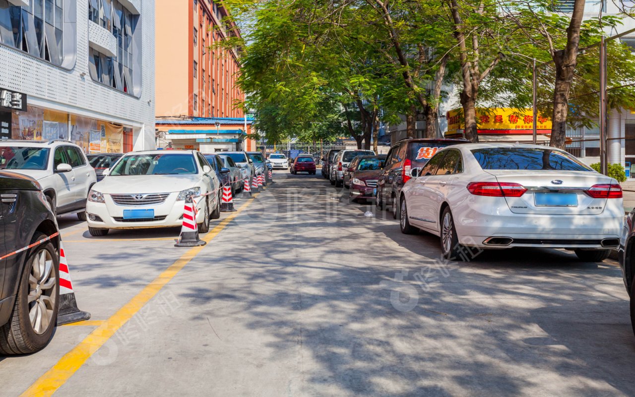 众里创业社区_楼盘外观图