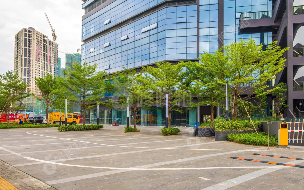 花样年龙年广场_楼盘外观图