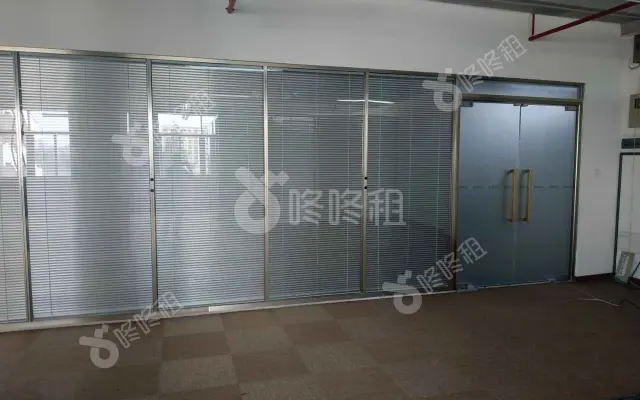 马家龙工业区_303平_简装_办公室房源出租