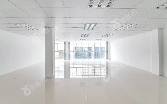 前海星空科技园_175平米_简装_办公室房源出租