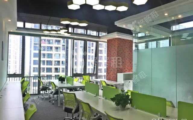 梦旅创客中心(海源城)_固定工位_办公室图片