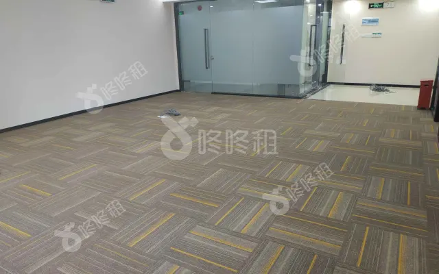 新世界中心_330平米_简装_办公室房源出租