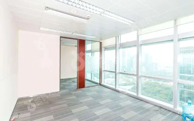 新世界中心_1850平米_简装_办公室房源出租