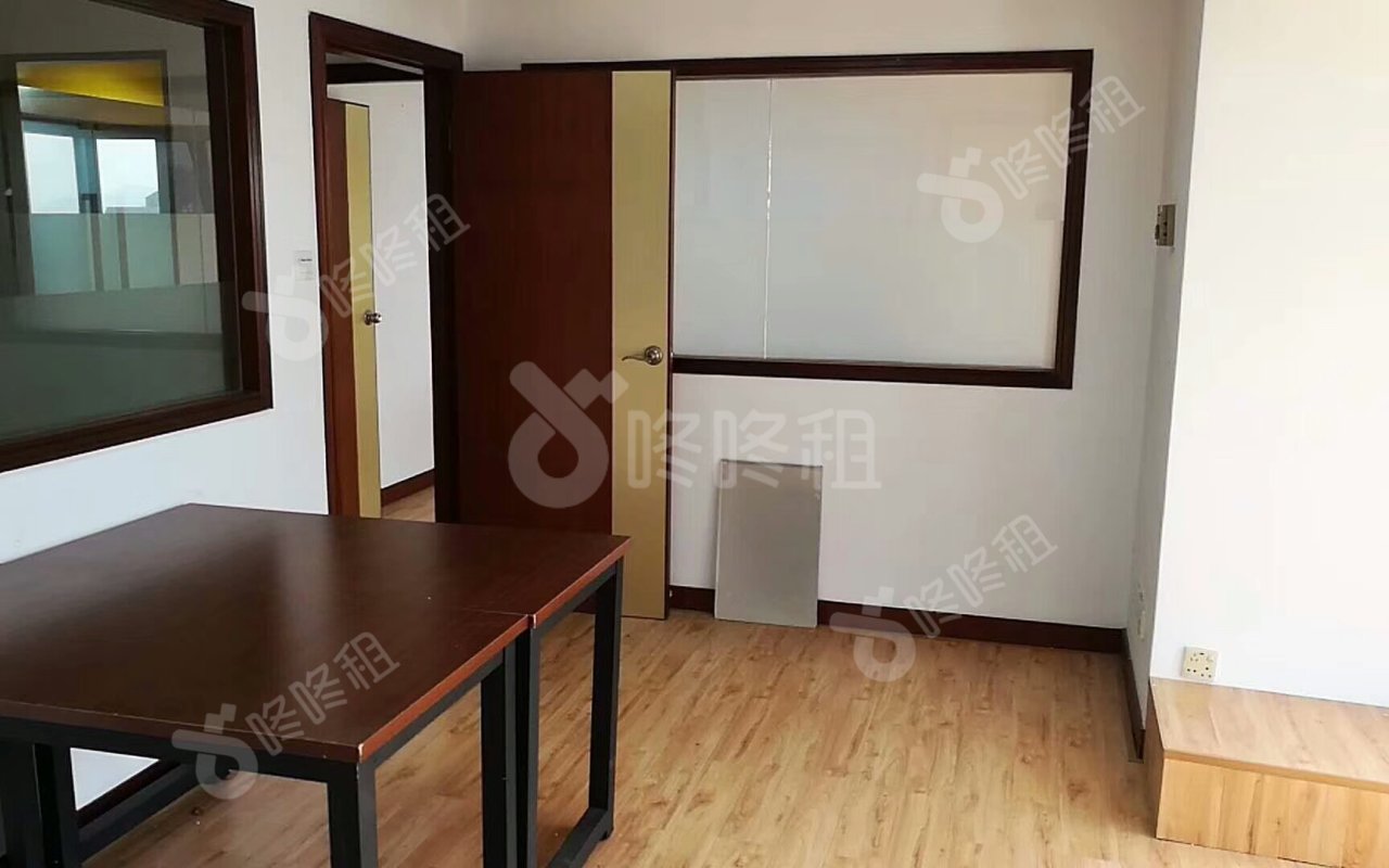 国贸大厦_200平_简装_未分类