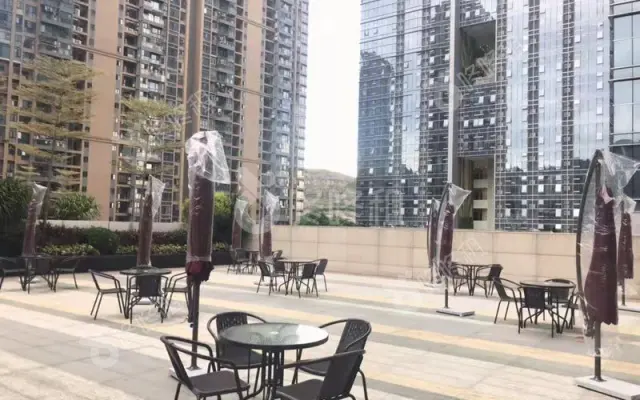 KMAX梦佳速(佳兆业前海广场)_独立4人间_办公室图片