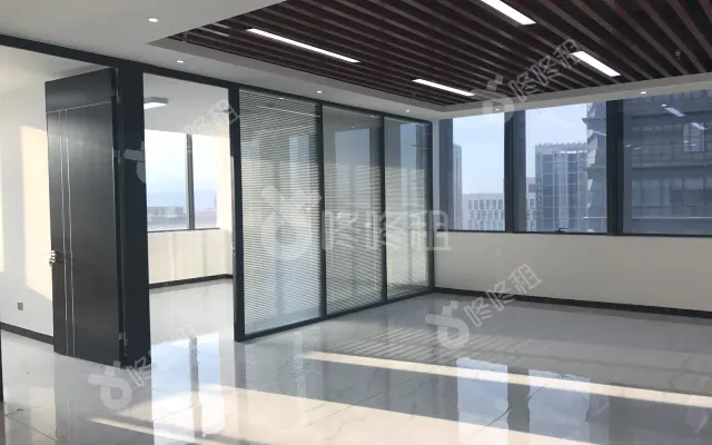 华丰金融港_395平_精装_办公室房源出租
