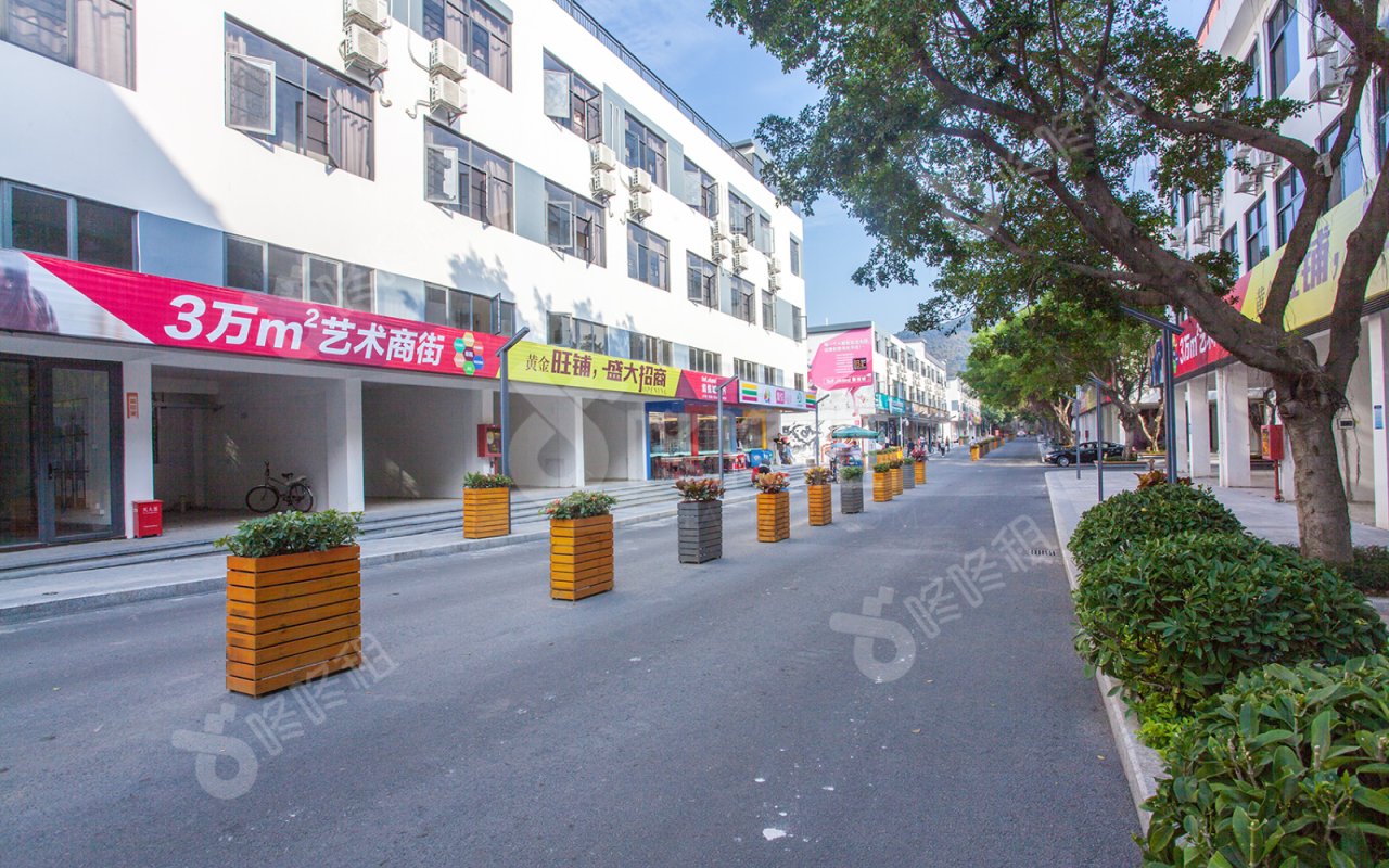 集悦城红花岭_楼盘外观图