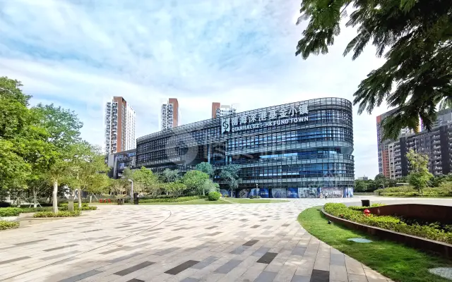 前海深港基金小镇_出租/租金_楼盘外观图