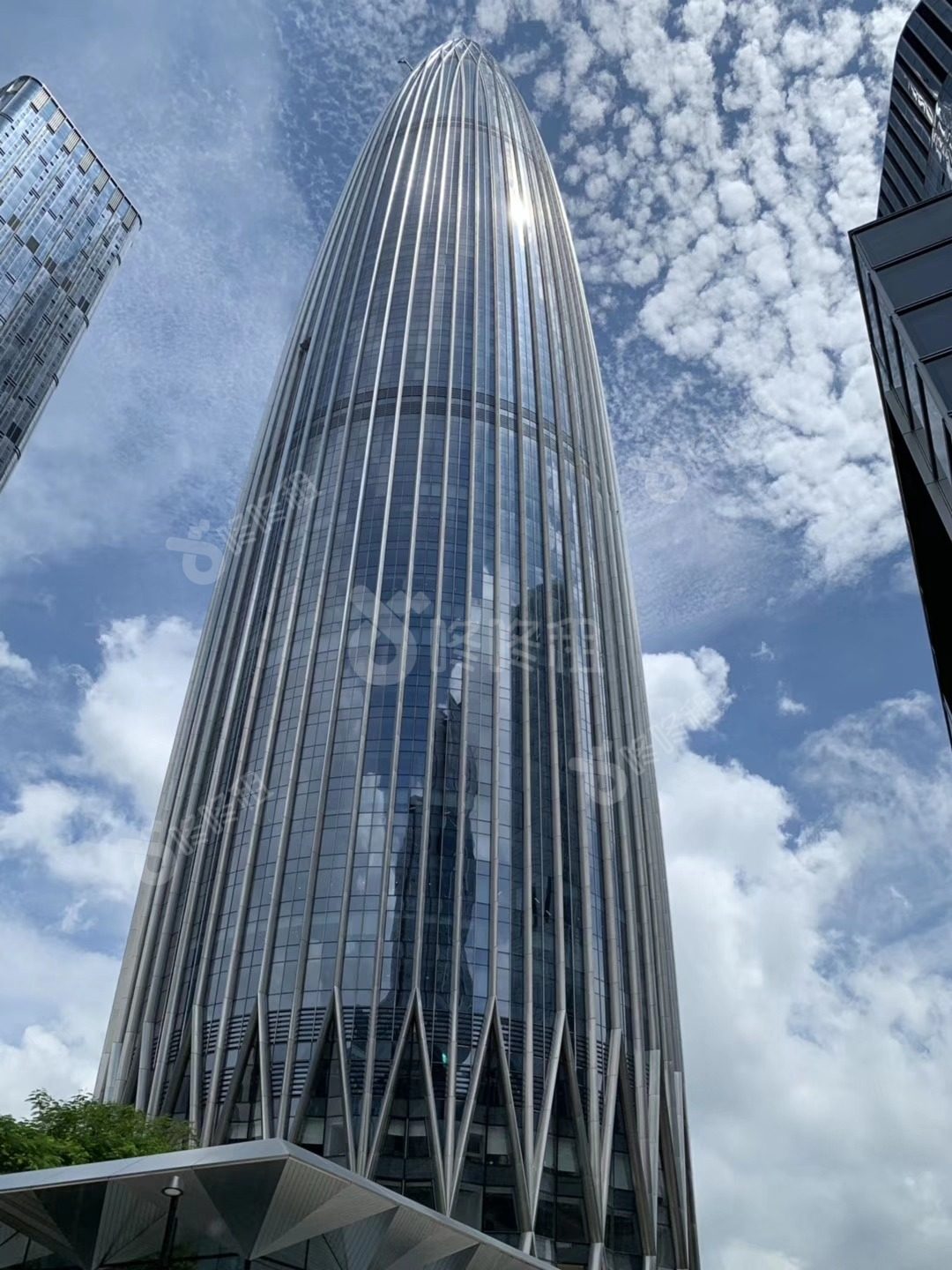 中国华润大厦（春笋）_15平_豪装_未分类