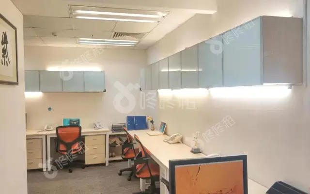 信盈商务中心(福田卓越时代广场)_独立7人间_办公室图片