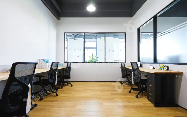 G+PLUS空间际(安姆特大厦)_独立5人间_办公室图片