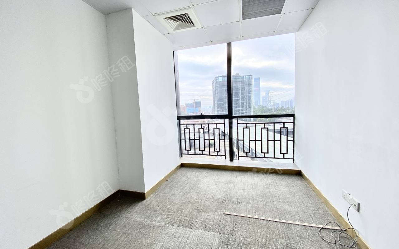 博隆大厦_266平_精装_办公室隔间