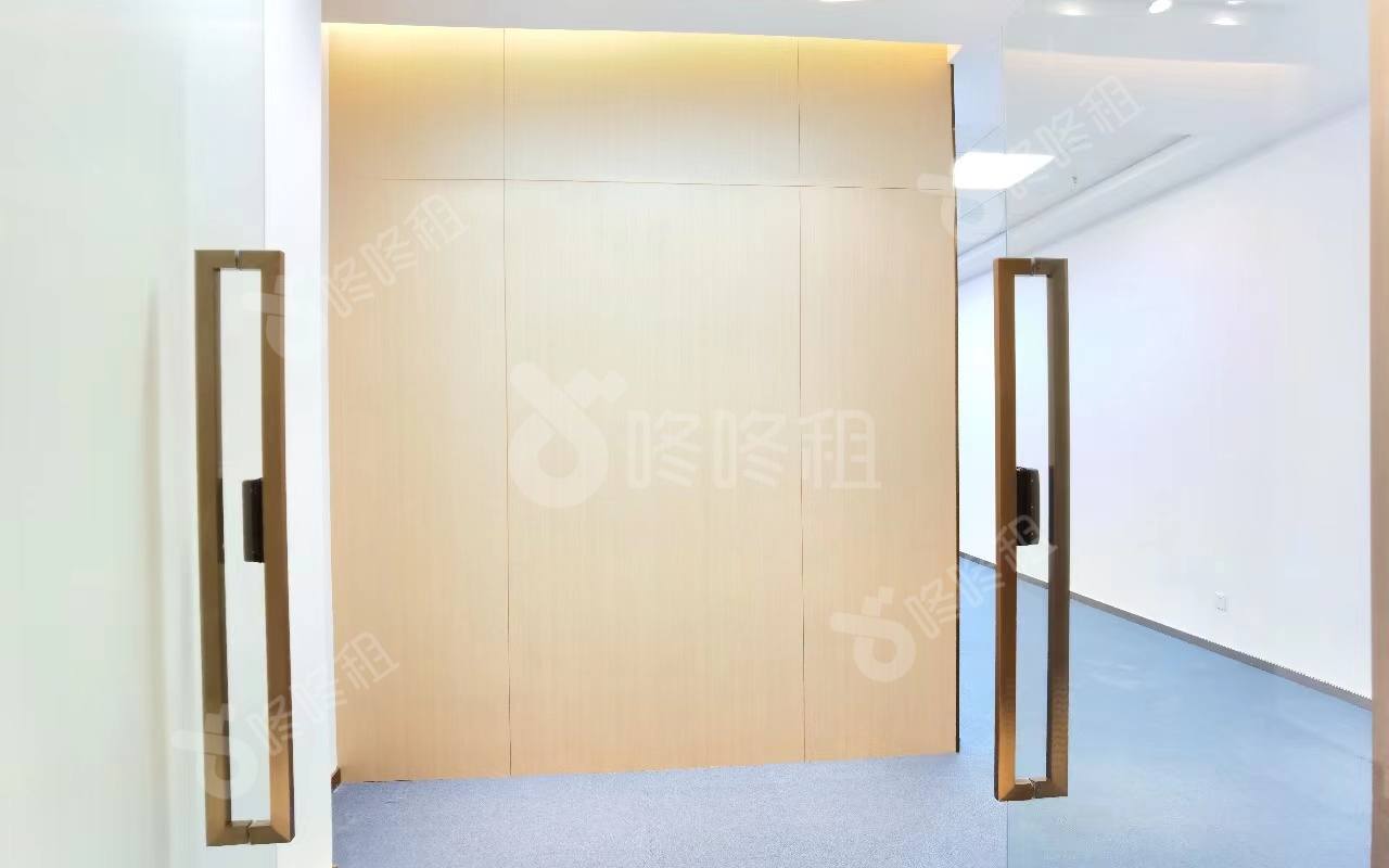 赛百诺大厦_135平_精装_前台