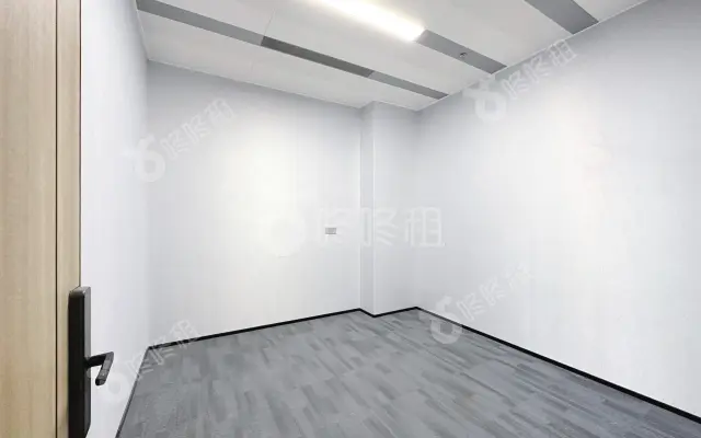 乐荟中心_108平_豪装_办公室房源出租