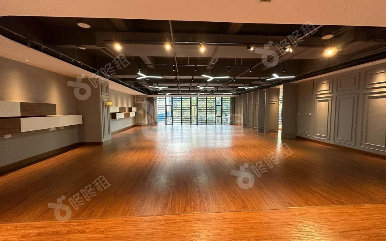 源兴科技大厦_463平_豪装_办公室开间
