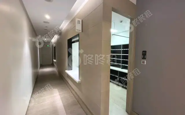 盈峰中心(易思博软件大厦)_745平_精装_办公室房源出租
