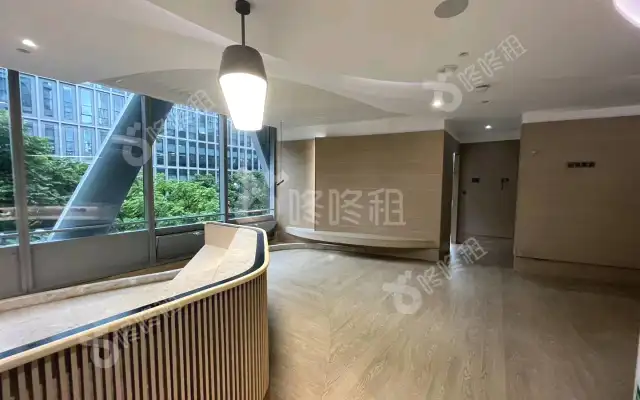 盈峰中心(易思博软件大厦)_745平_精装_办公室房源出租
