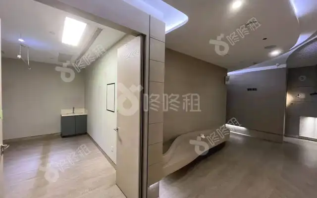 盈峰中心(易思博软件大厦)_745平_精装_办公室房源出租