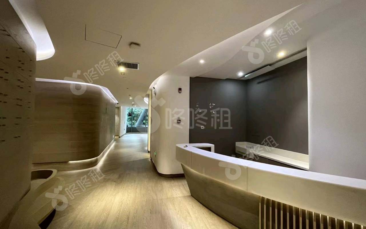 盈峰中心(易思博软件大厦)_745平_精装_前台